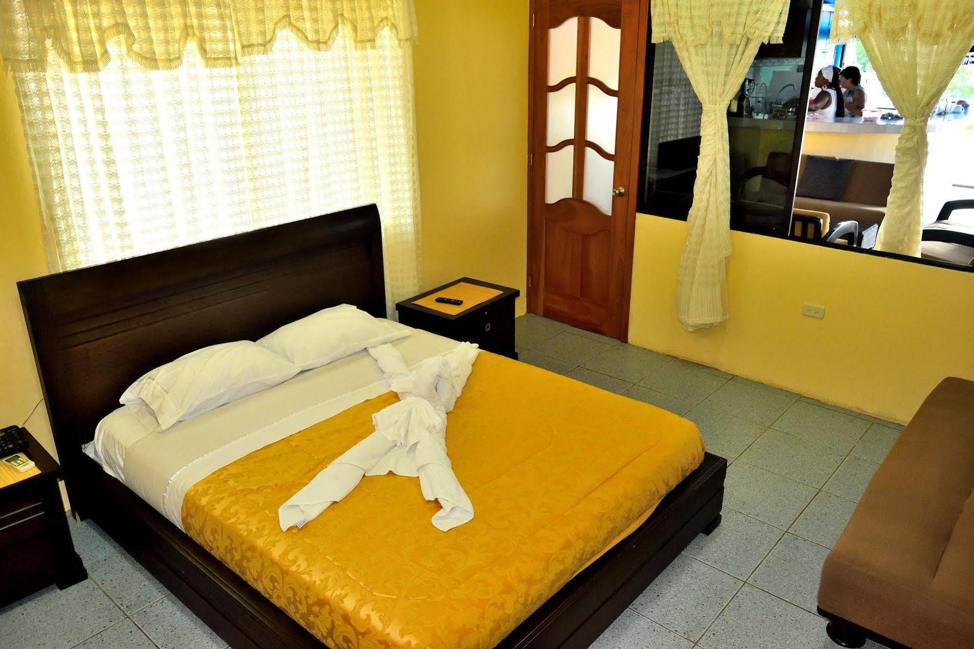 Hostal Cormorant Flightless Puerto Ayora (Galapagos Islands) Exteriér fotografie